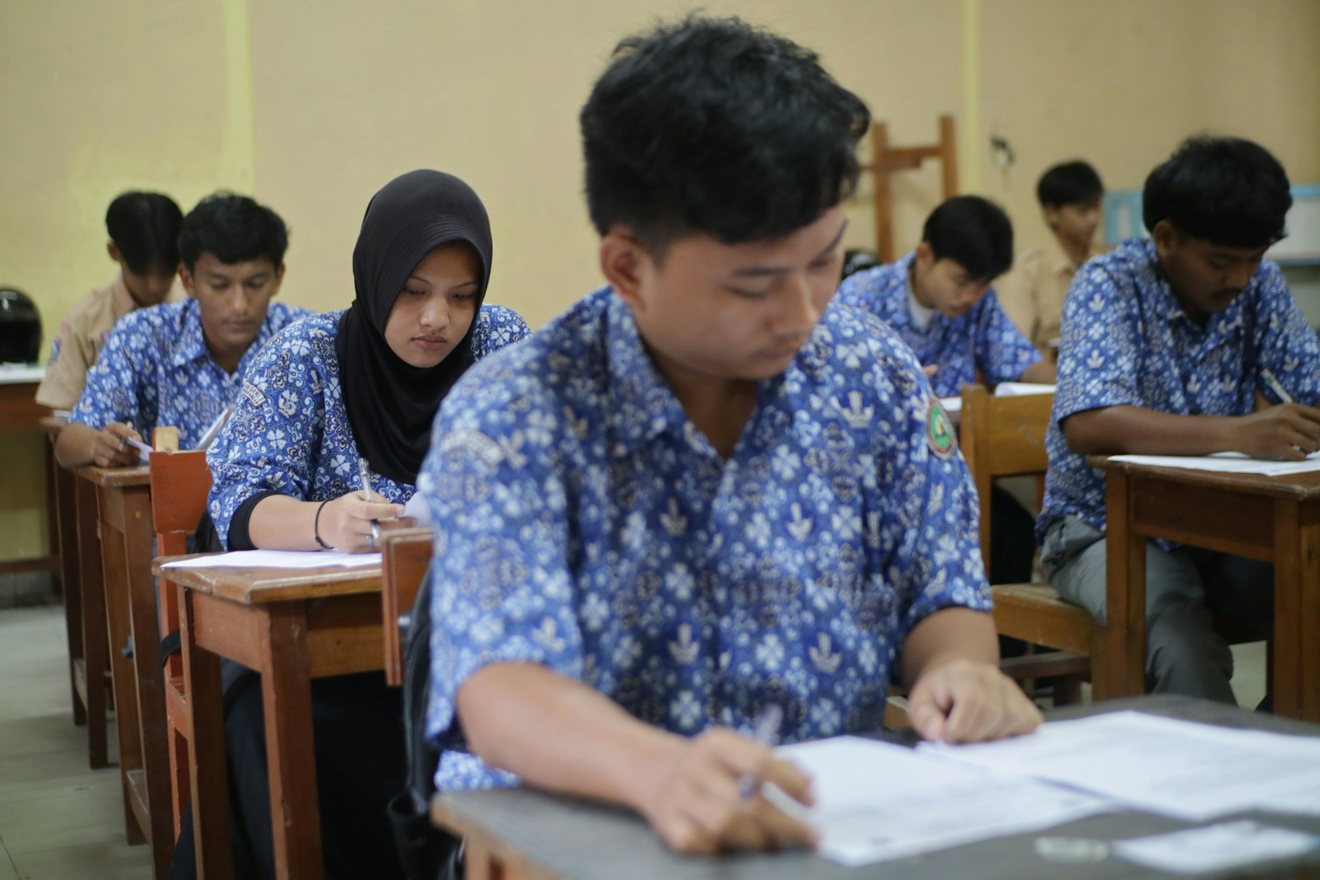 escola-na-asia-expulsa-aluno-cristao-por-falar-de-jesus:-“os-professores-foram-crueis”